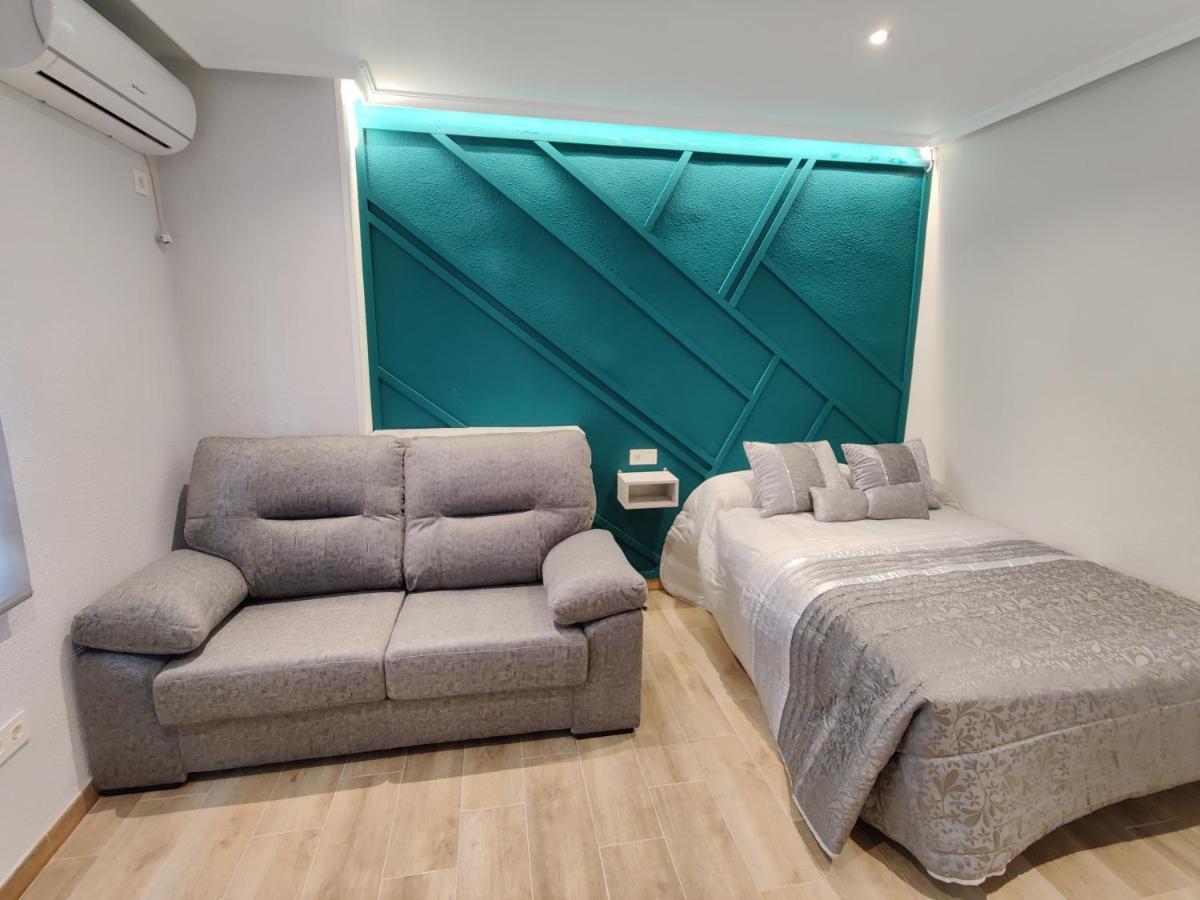 Duerme A Gusto - Tu Habitacion Acogedora En Torredonjimeno ภายนอก รูปภาพ